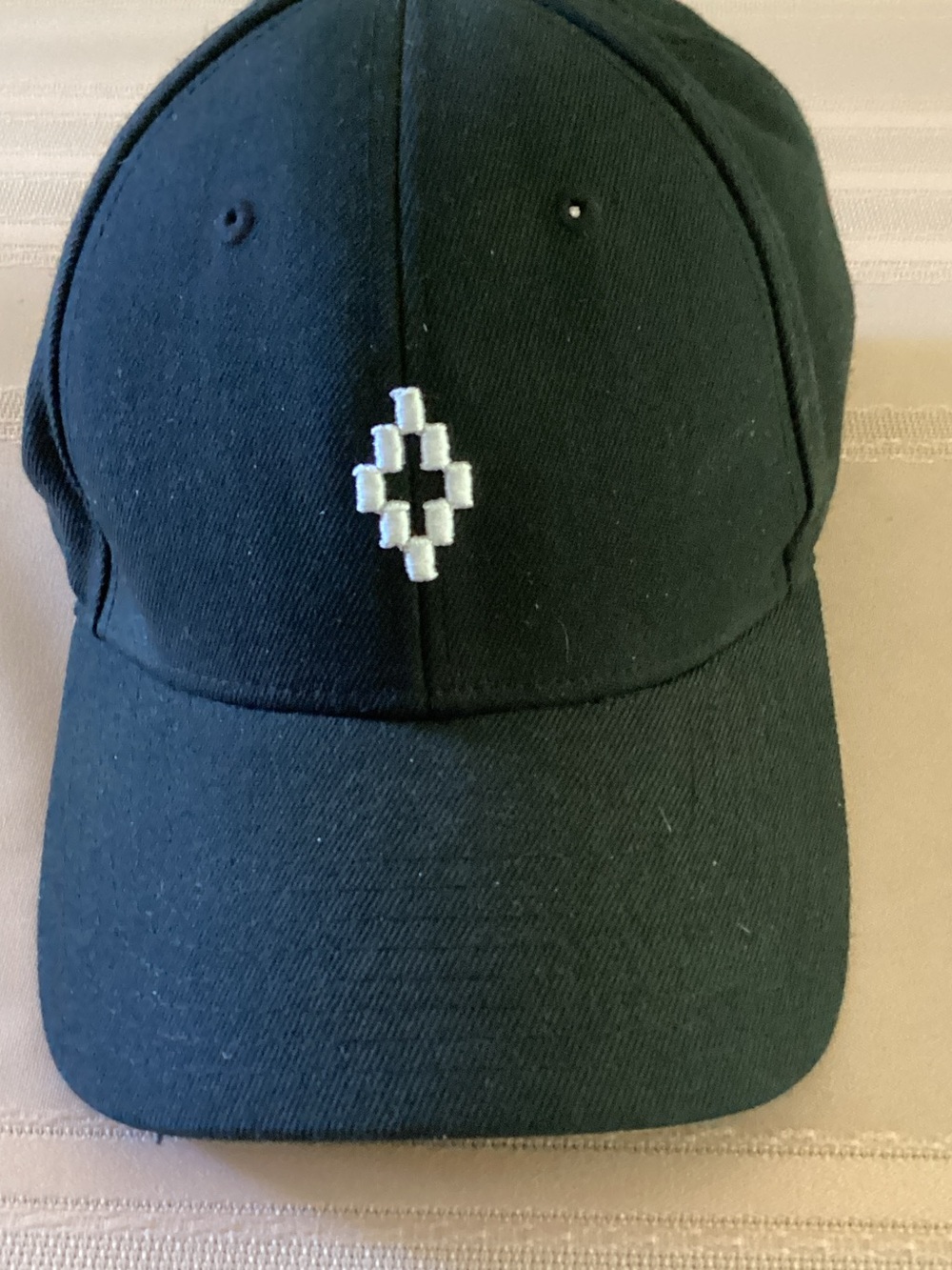 STARTER Black Baseball Cap with White Geometric Embroidery
